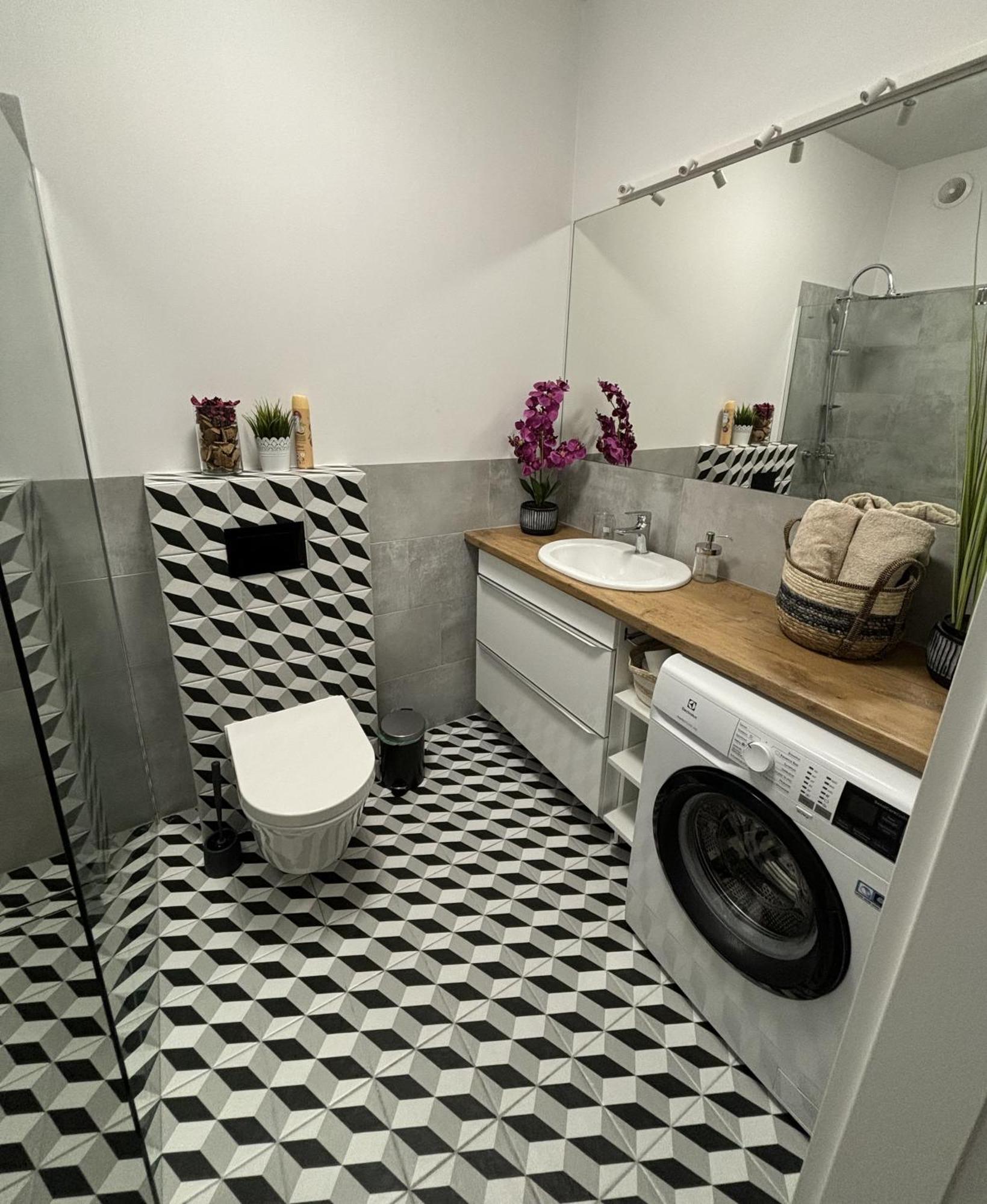 Garbary Old Town Lux Apartment 106, Self Check-In 24H, Free Parking 波兹南 外观 照片